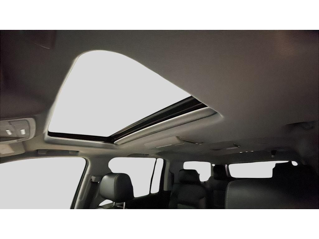 used 2018 Chevrolet Suburban car, priced at $25,491