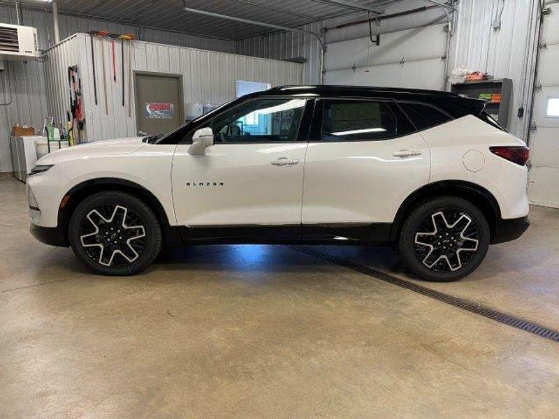 new 2025 Chevrolet Blazer car, priced at $52,660