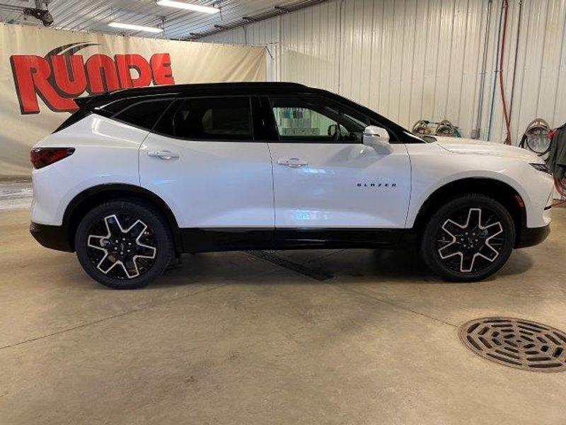 new 2025 Chevrolet Blazer car, priced at $52,660