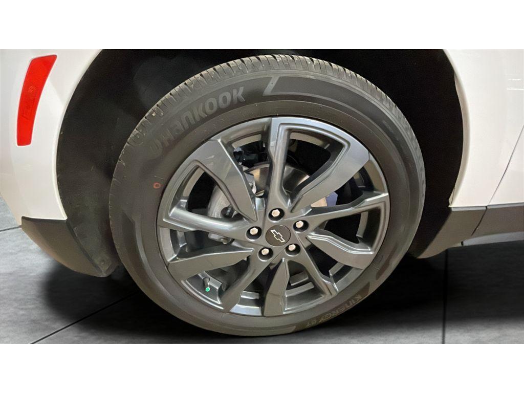 used 2024 Chevrolet Equinox car, priced at $27,521