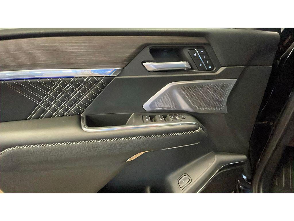 new 2025 GMC Acadia car, priced at $65,359