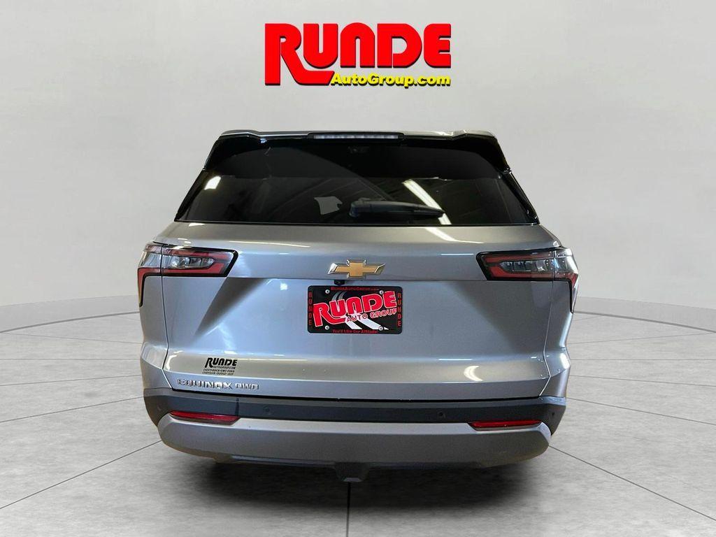 new 2026 Chevrolet Equinox car, priced at $34,740