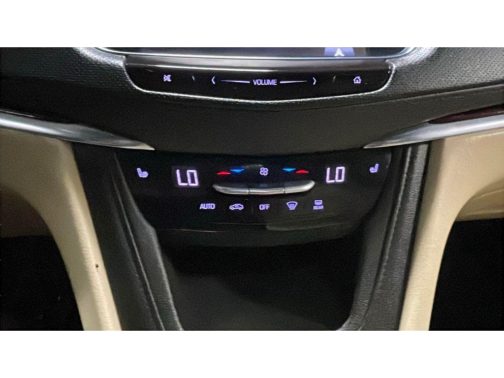 used 2019 Cadillac XT5 car, priced at $11,570