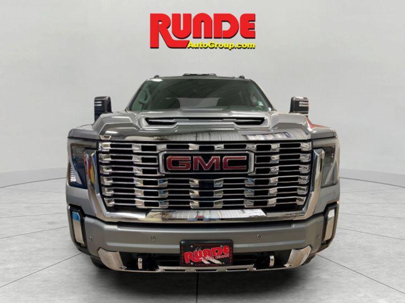 new 2025 GMC Sierra 2500 car, priced at $86,400