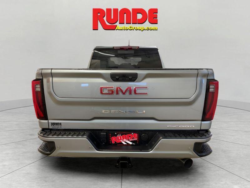 new 2025 GMC Sierra 2500 car, priced at $86,400