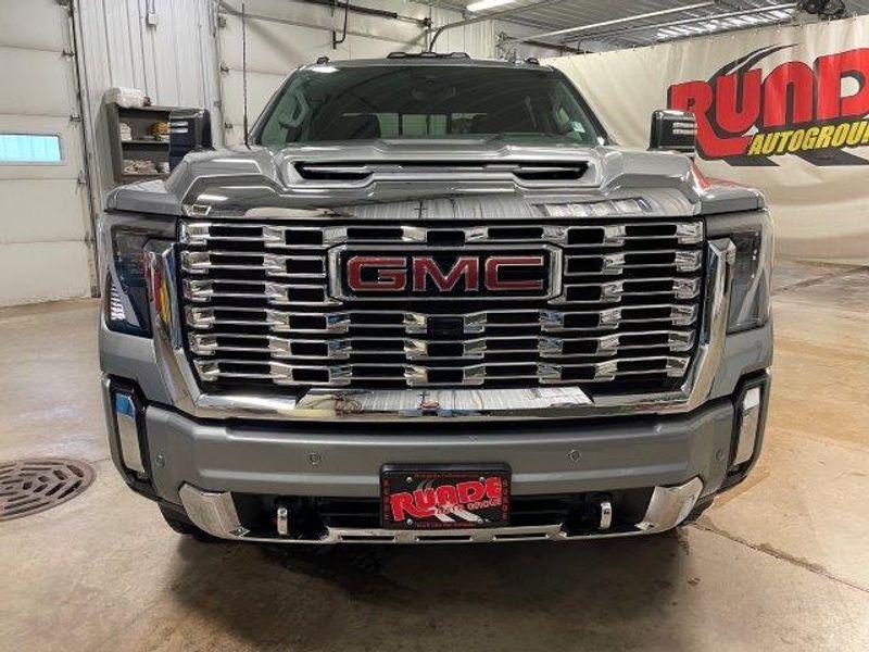 new 2025 GMC Sierra 2500 car, priced at $87,900