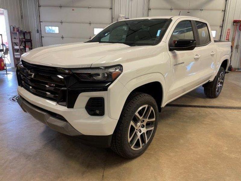 new 2024 Chevrolet Colorado car, priced at $43,465