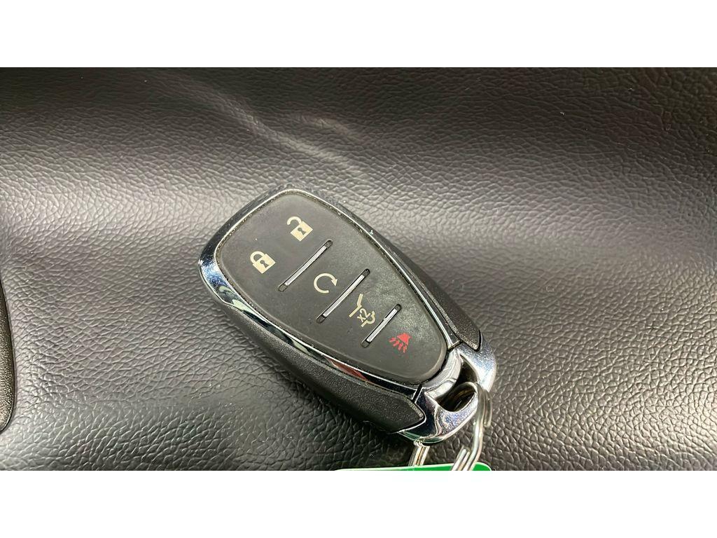used 2023 Chevrolet Equinox car, priced at $24,371