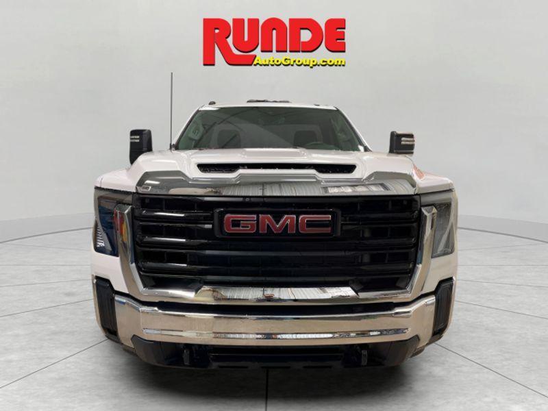 new 2025 GMC Sierra 2500 car, priced at $53,475