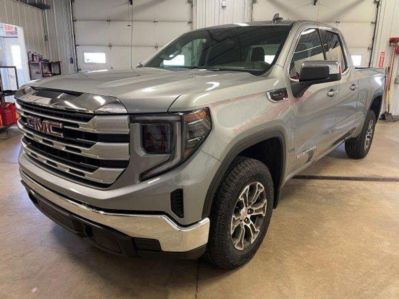 new 2025 GMC Sierra 1500 car, priced at $57,870