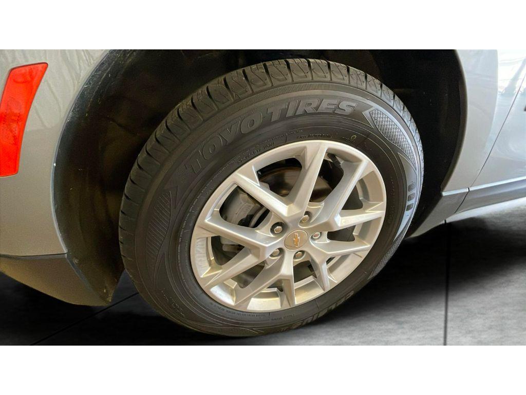 used 2023 Chevrolet Equinox car, priced at $19,821