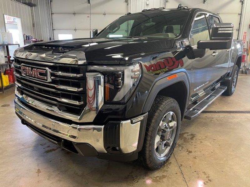 new 2025 GMC Sierra 2500 car, priced at $73,655