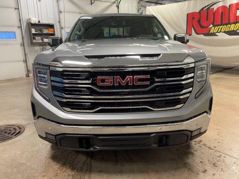 new 2025 GMC Sierra 1500 car, priced at $67,215