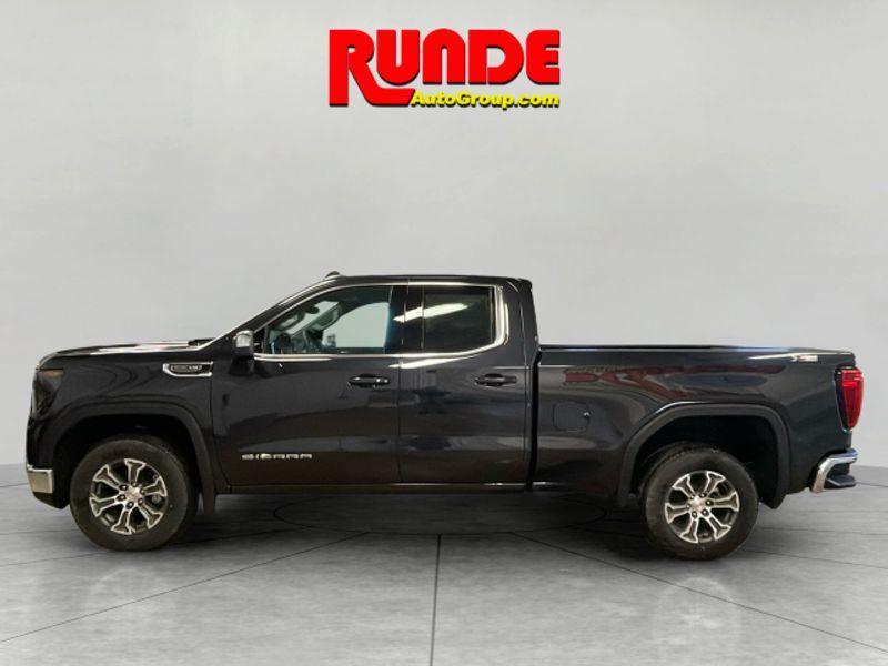 new 2025 GMC Sierra 1500 car, priced at $56,370