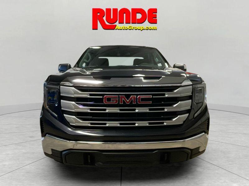 new 2025 GMC Sierra 1500 car, priced at $56,370