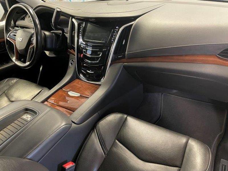 used 2020 Cadillac Escalade car, priced at $39,341