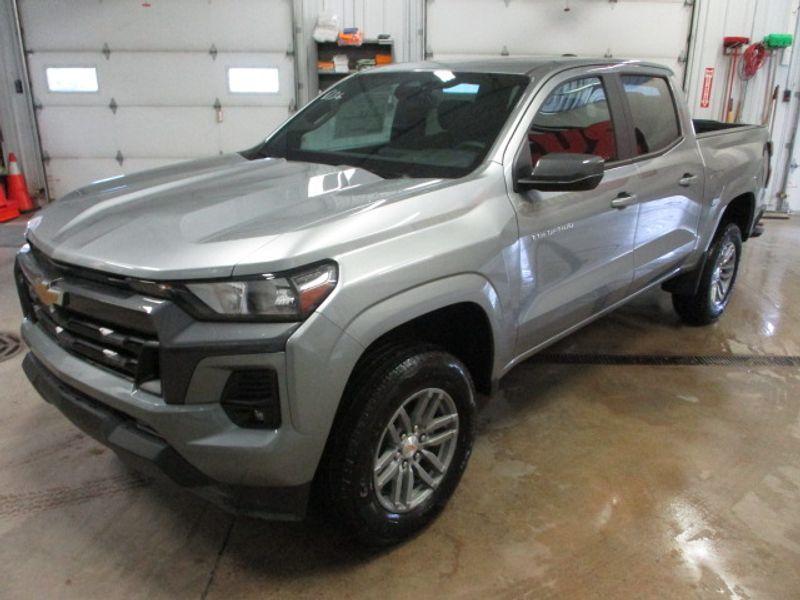 new 2024 Chevrolet Colorado car, priced at $38,305