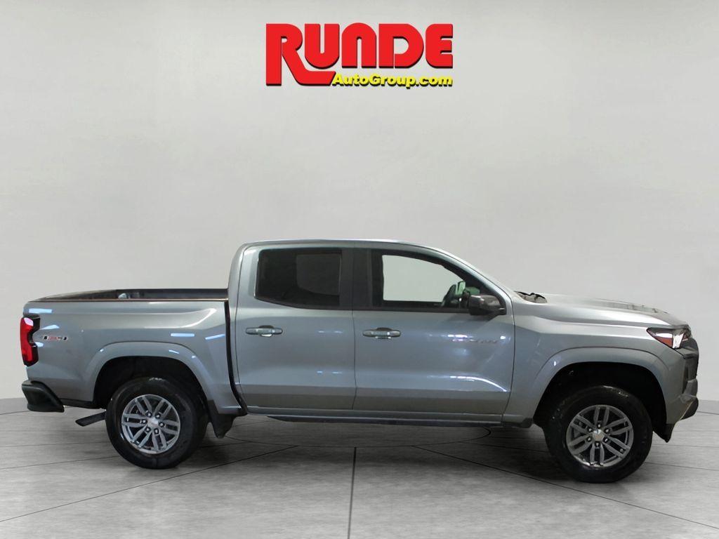 new 2024 Chevrolet Colorado car, priced at $38,305