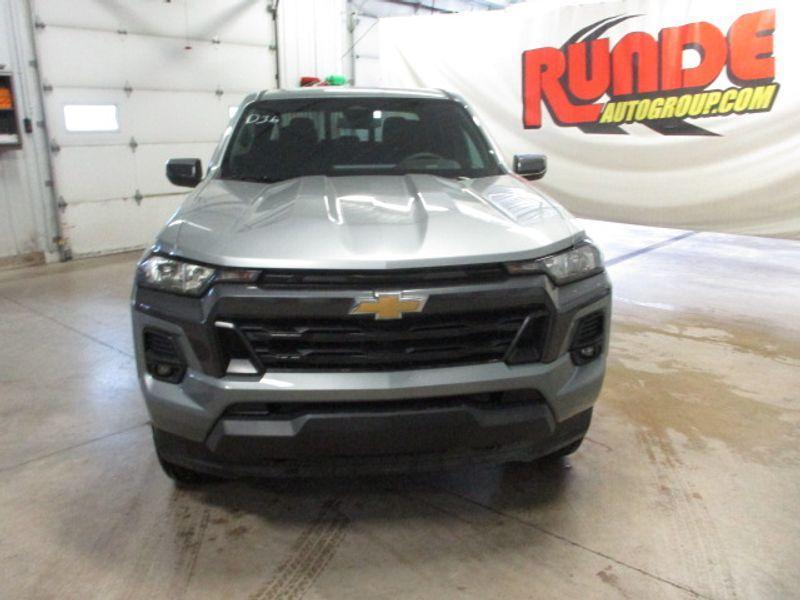 new 2024 Chevrolet Colorado car, priced at $38,305