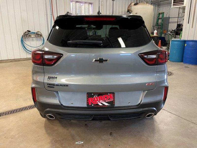 new 2025 Chevrolet TrailBlazer car, priced at $34,425