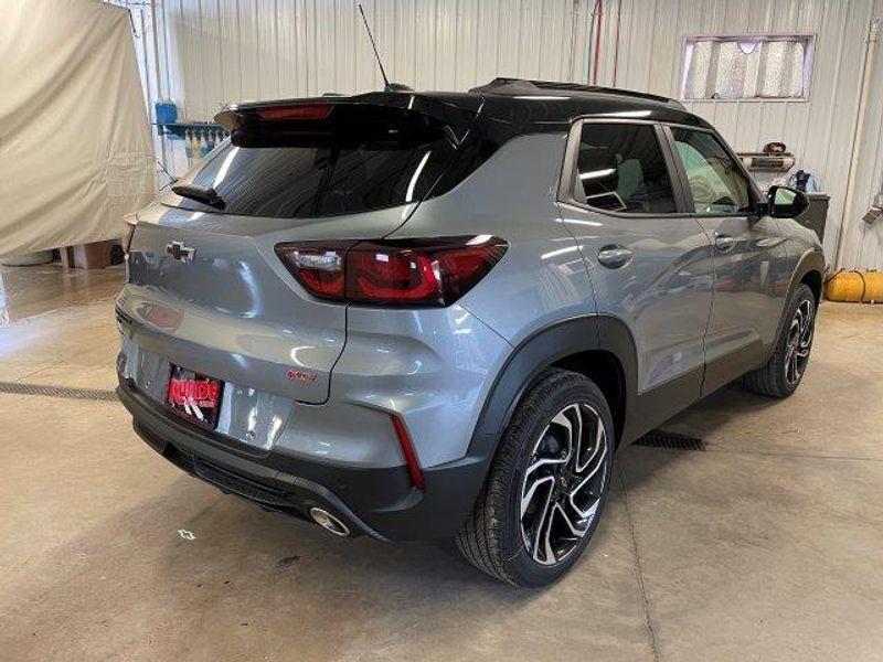 new 2025 Chevrolet TrailBlazer car, priced at $34,425