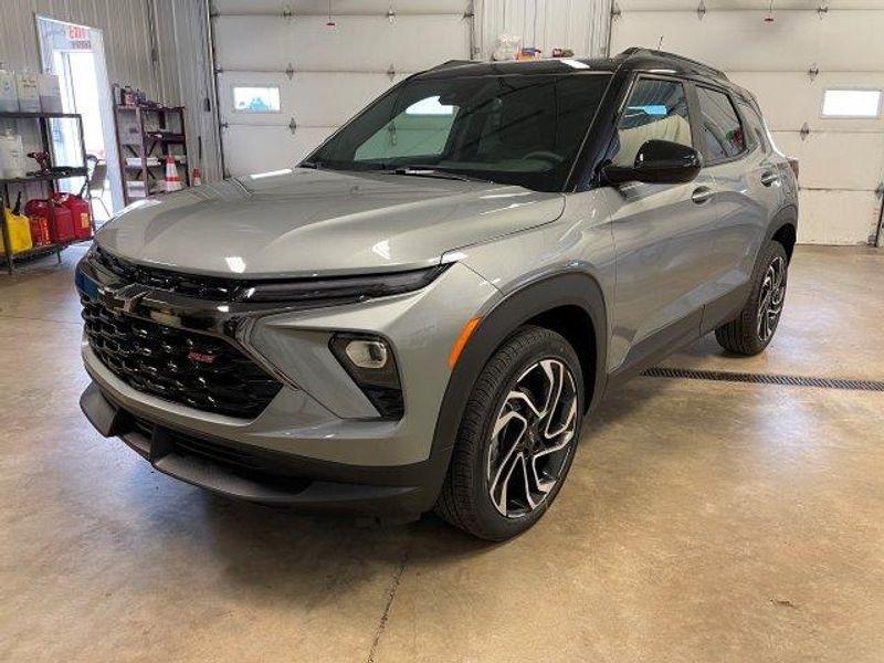 new 2025 Chevrolet TrailBlazer car, priced at $34,425