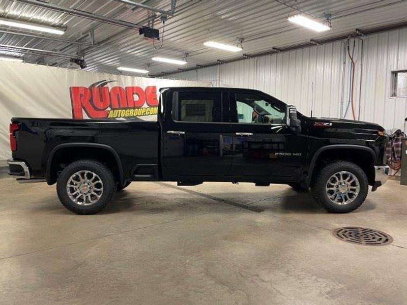 new 2025 Chevrolet Silverado 2500 car, priced at $69,595