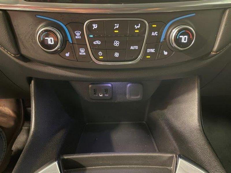 used 2019 Chevrolet Traverse car, priced at $20,990