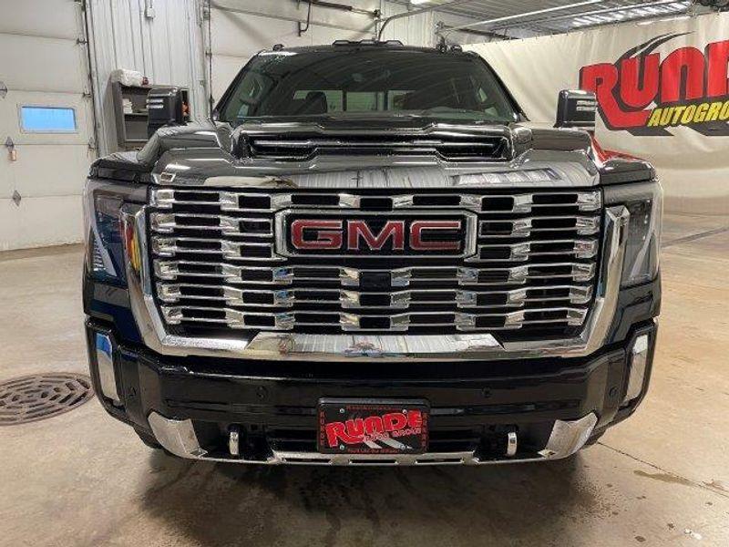 new 2025 GMC Sierra 2500 car, priced at $88,365