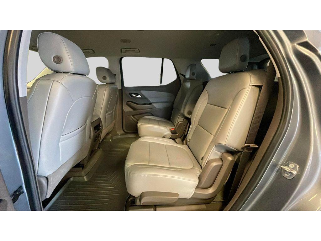used 2018 Chevrolet Traverse car, priced at $20,160