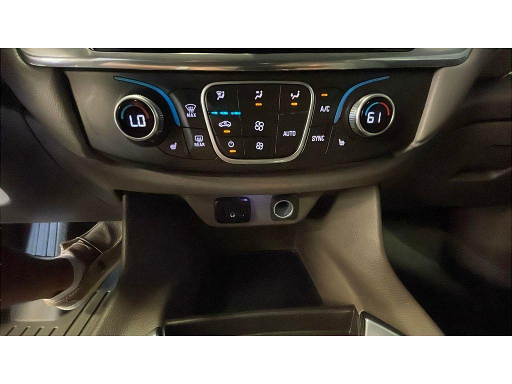 used 2018 Chevrolet Traverse car, priced at $20,160