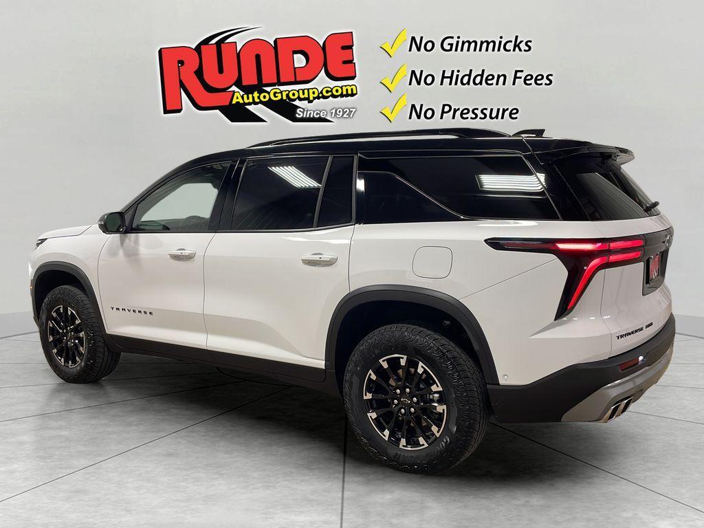 used 2024 Chevrolet Traverse car, priced at $43,990