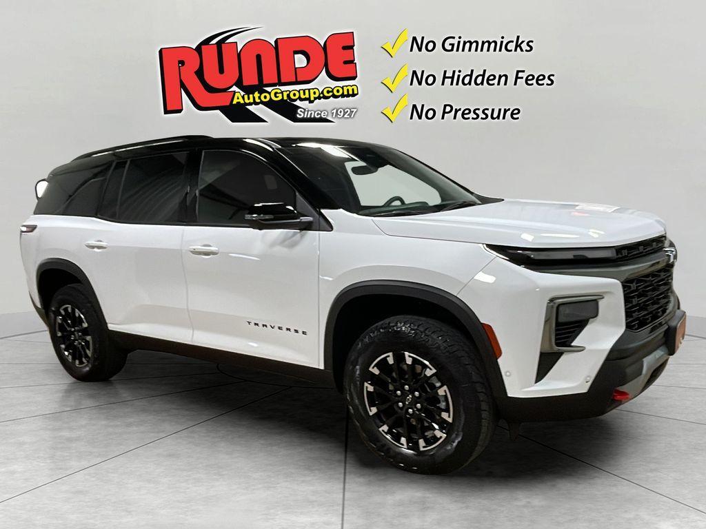 used 2024 Chevrolet Traverse car, priced at $43,990