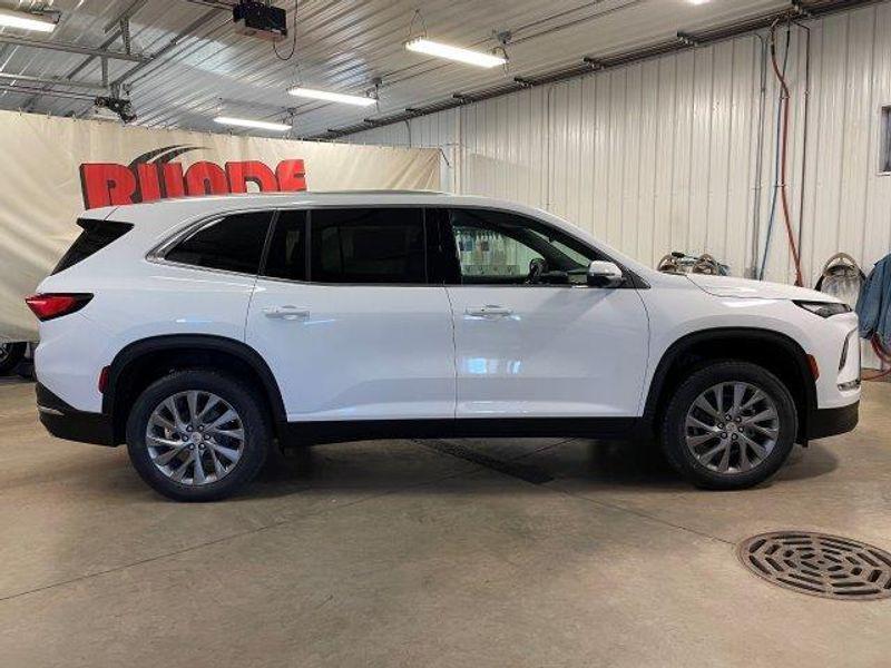 new 2025 Buick Enclave car, priced at $49,045