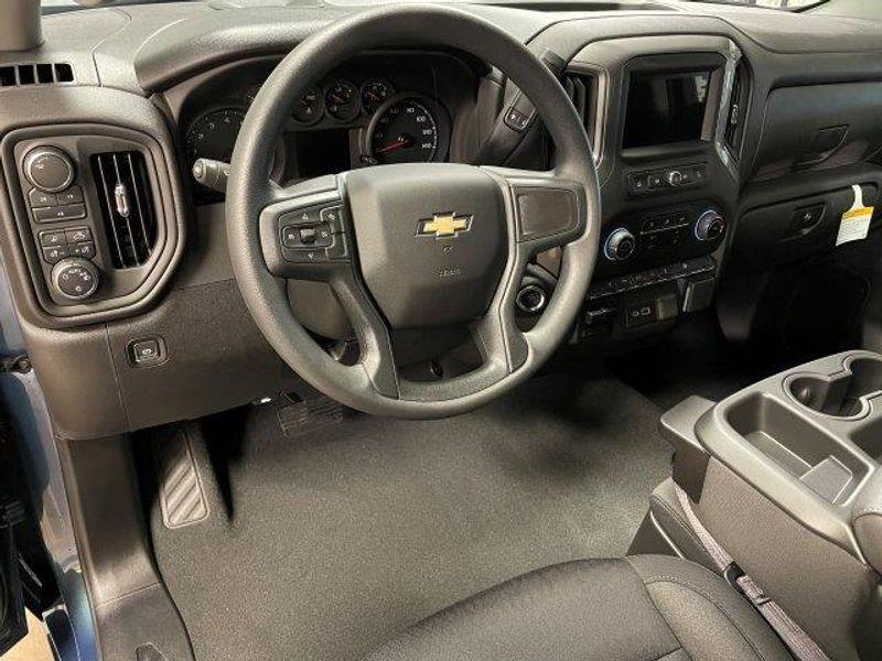 new 2025 Chevrolet Silverado 2500 car, priced at $57,045