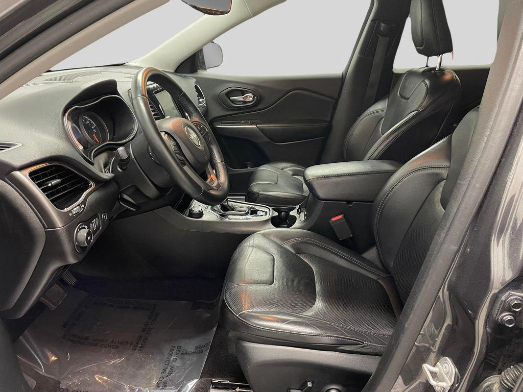 used 2019 Jeep Cherokee car, priced at $14,990