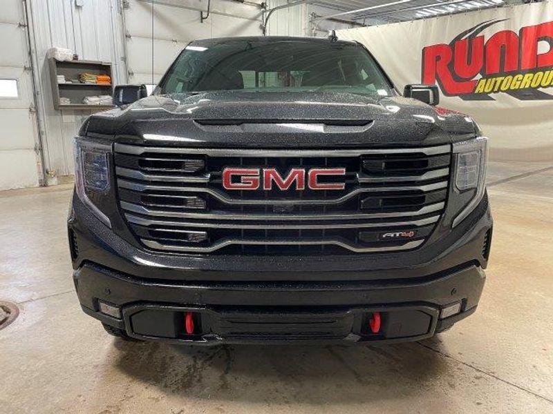 new 2025 GMC Sierra 1500 car, priced at $71,555