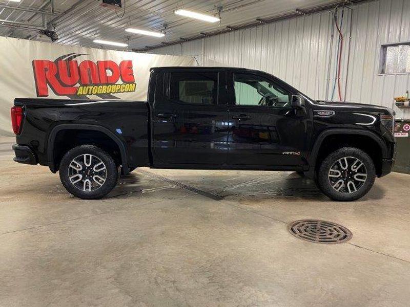 new 2025 GMC Sierra 1500 car, priced at $71,555