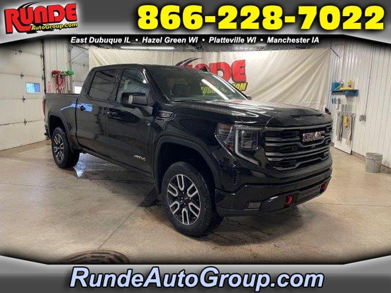 new 2025 GMC Sierra 1500 car, priced at $71,555