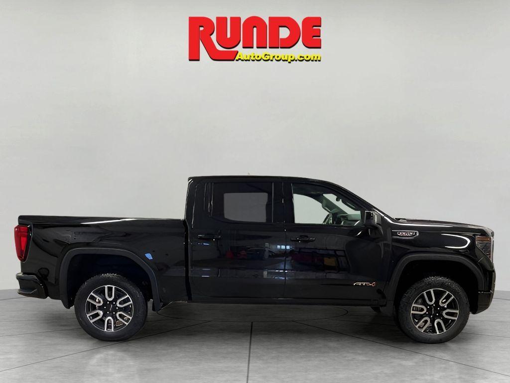 new 2025 GMC Sierra 1500 car, priced at $71,055