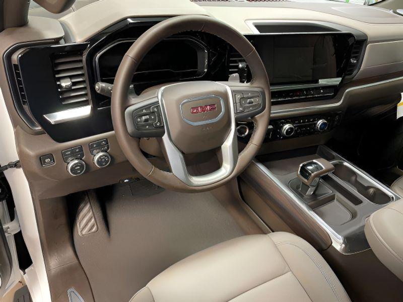 new 2025 GMC Sierra 1500 car, priced at $65,720