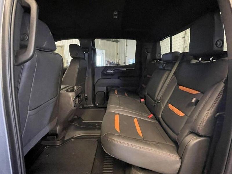 new 2025 GMC Sierra 1500 car, priced at $59,277