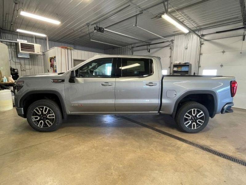 new 2025 GMC Sierra 1500 car, priced at $59,277