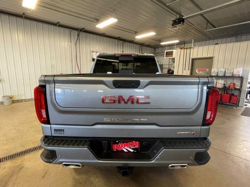 new 2025 GMC Sierra 1500 car, priced at $59,277