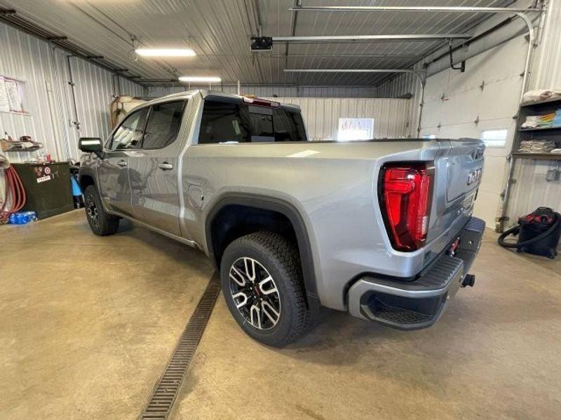 new 2025 GMC Sierra 1500 car, priced at $59,277