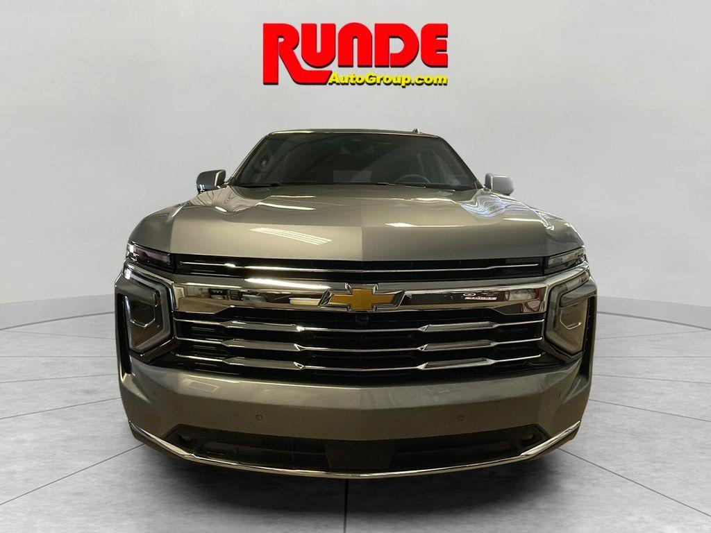 new 2025 Chevrolet Suburban car, priced at $75,465