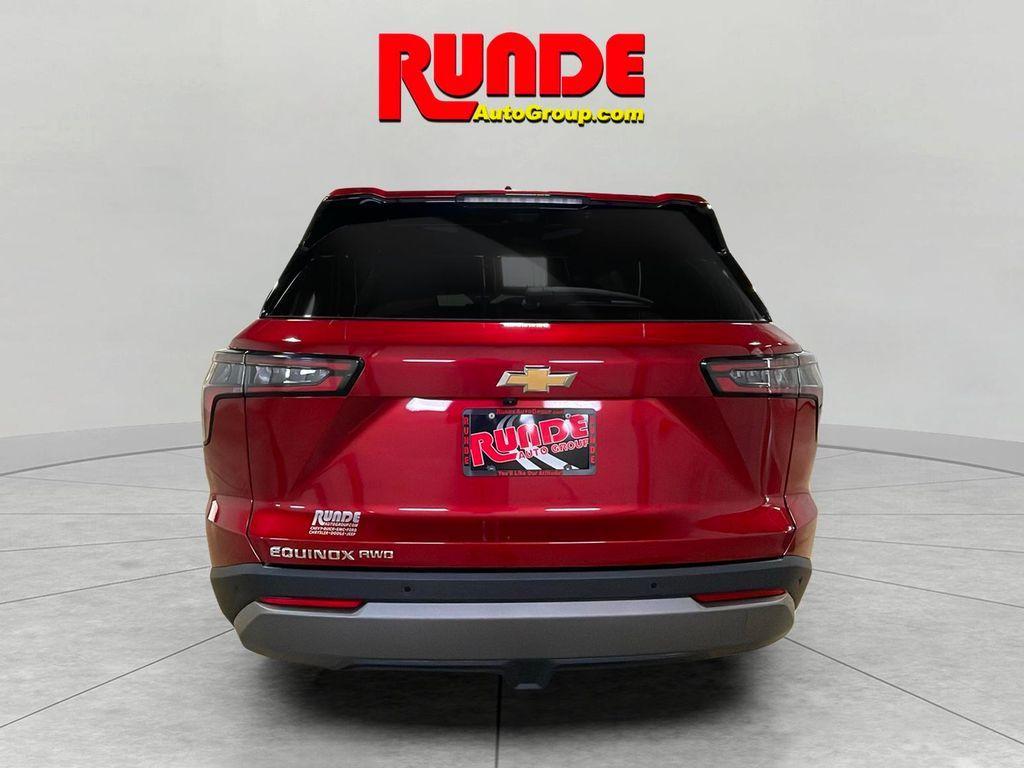 used 2025 Chevrolet Equinox car, priced at $29,900