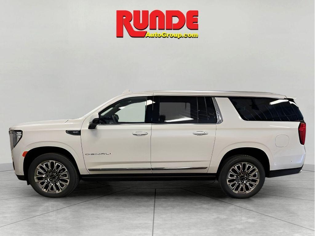 new 2024 GMC Yukon XL car, priced at $98,345