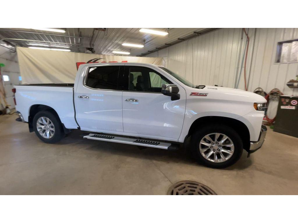 used 2021 Chevrolet Silverado 1500 car, priced at $34,991