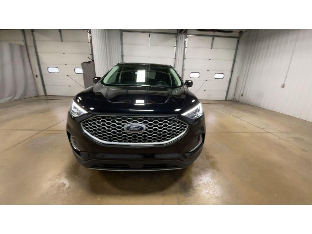 used 2024 Ford Edge car, priced at $26,773